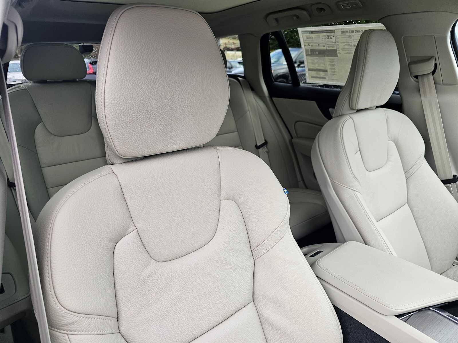 2026 Volvo V60 Cross Country Plus