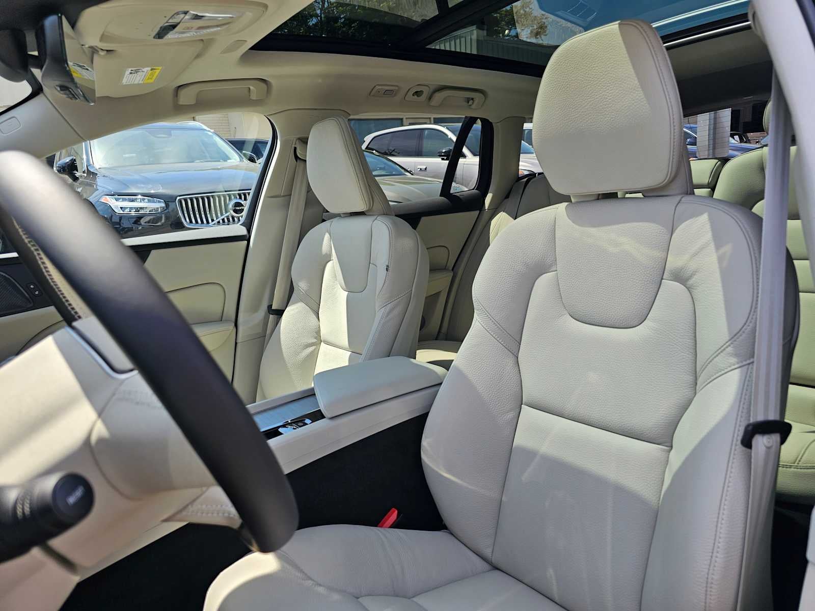 2026 Volvo V60 Cross Country Plus