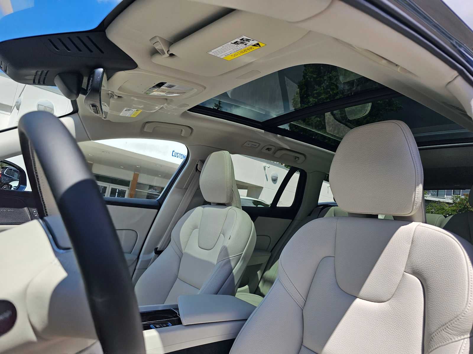 2026 Volvo V60 Cross Country Plus