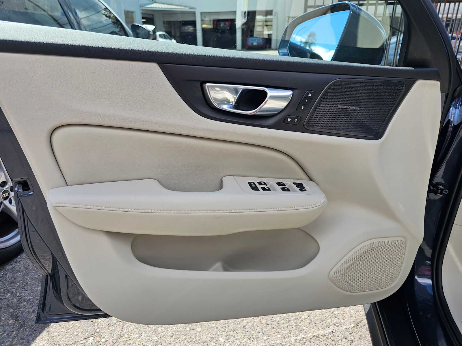 2026 Volvo V60 Cross Country Plus