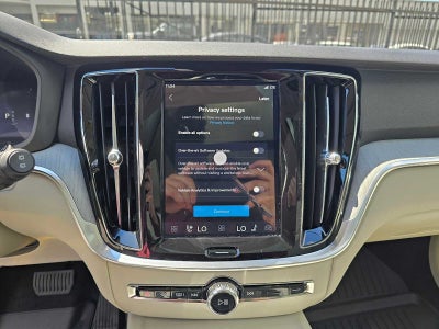 2026 Volvo V60 Cross Country Plus