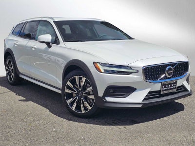 2026 Volvo V60 Cross Country Ultra