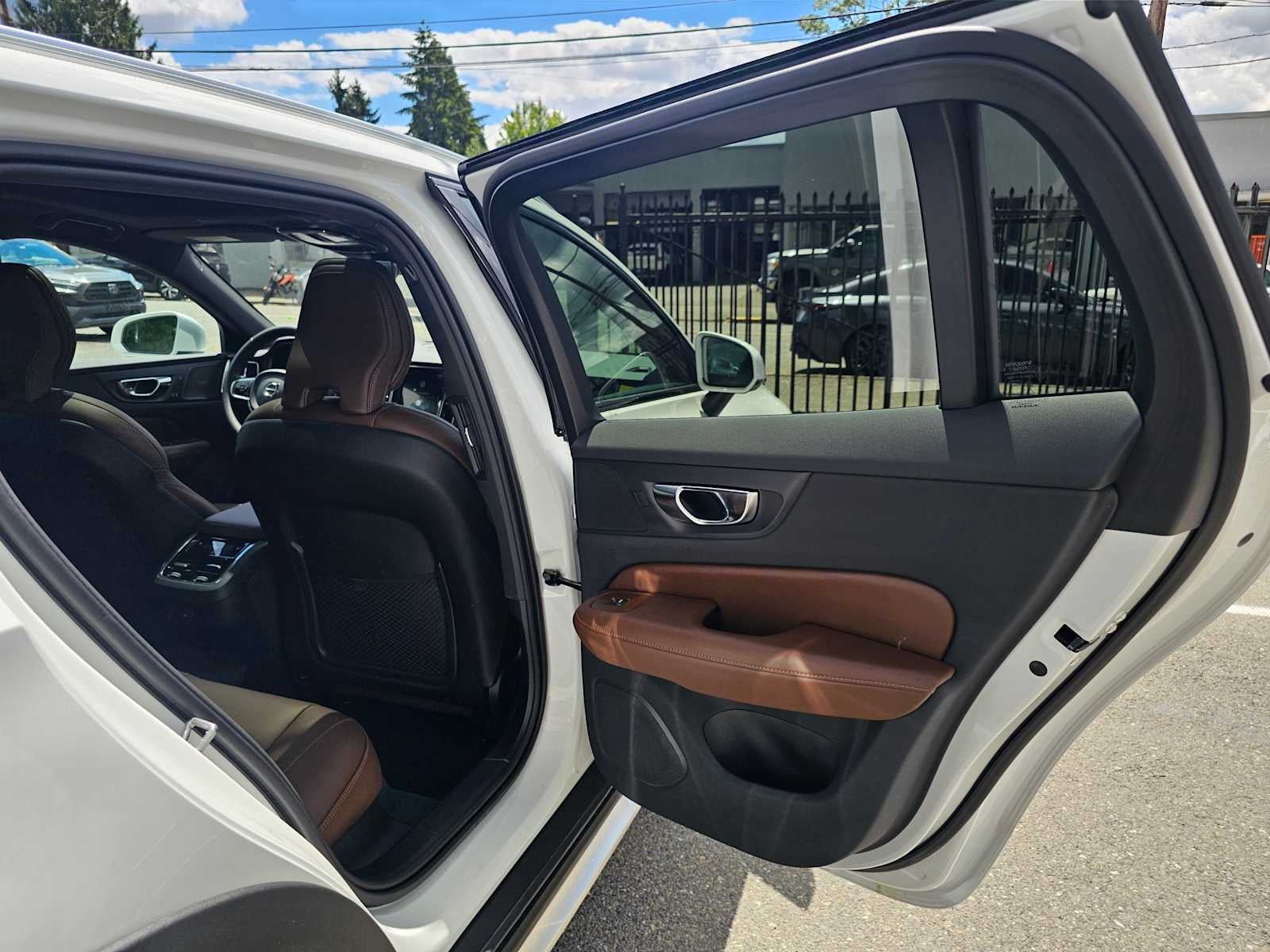 2026 Volvo V60 Cross Country Ultra