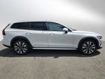 2026 Volvo V60 Cross Country Ultra