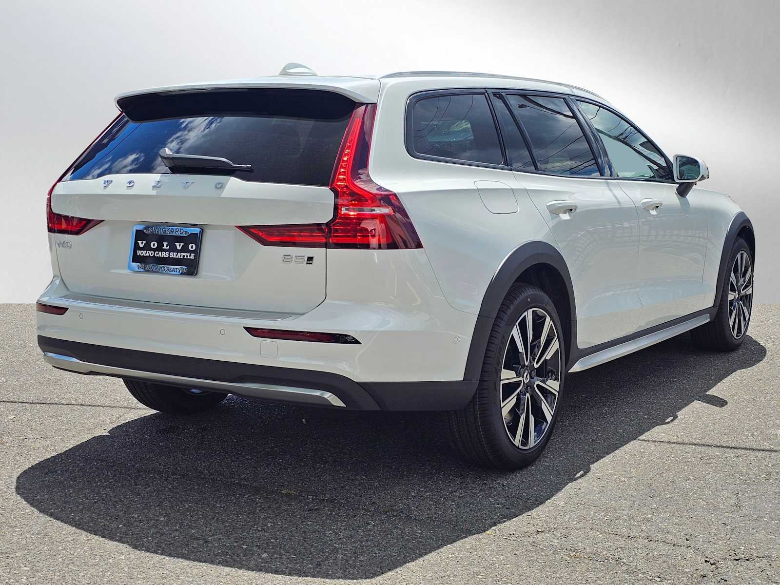 2026 Volvo V60 Cross Country Ultra