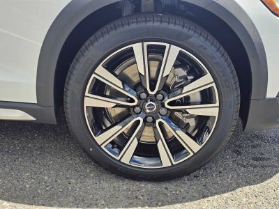2026 Volvo V60 Cross Country Ultra