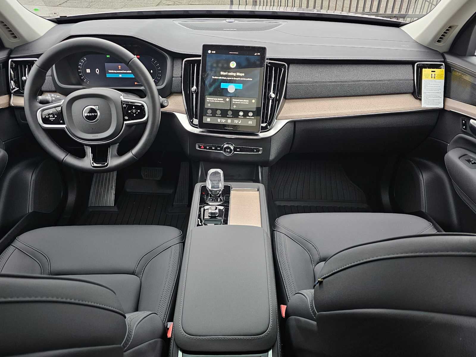 2026 Volvo XC90 Plus