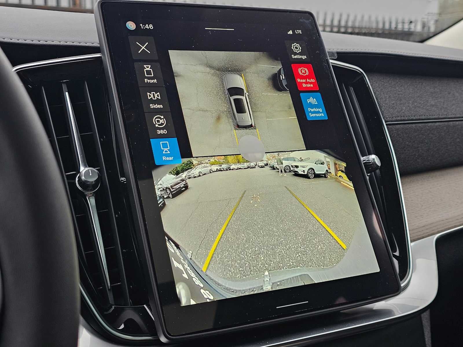 2026 Volvo XC90 Plus