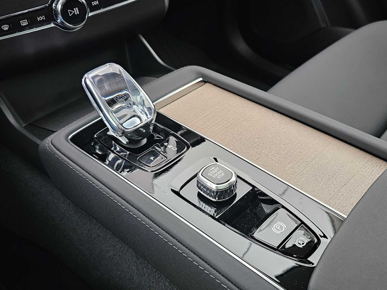 2026 Volvo XC90 Plus