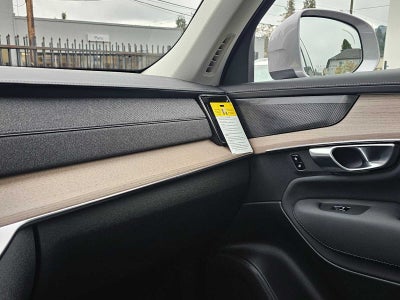 2026 Volvo XC90 Plus