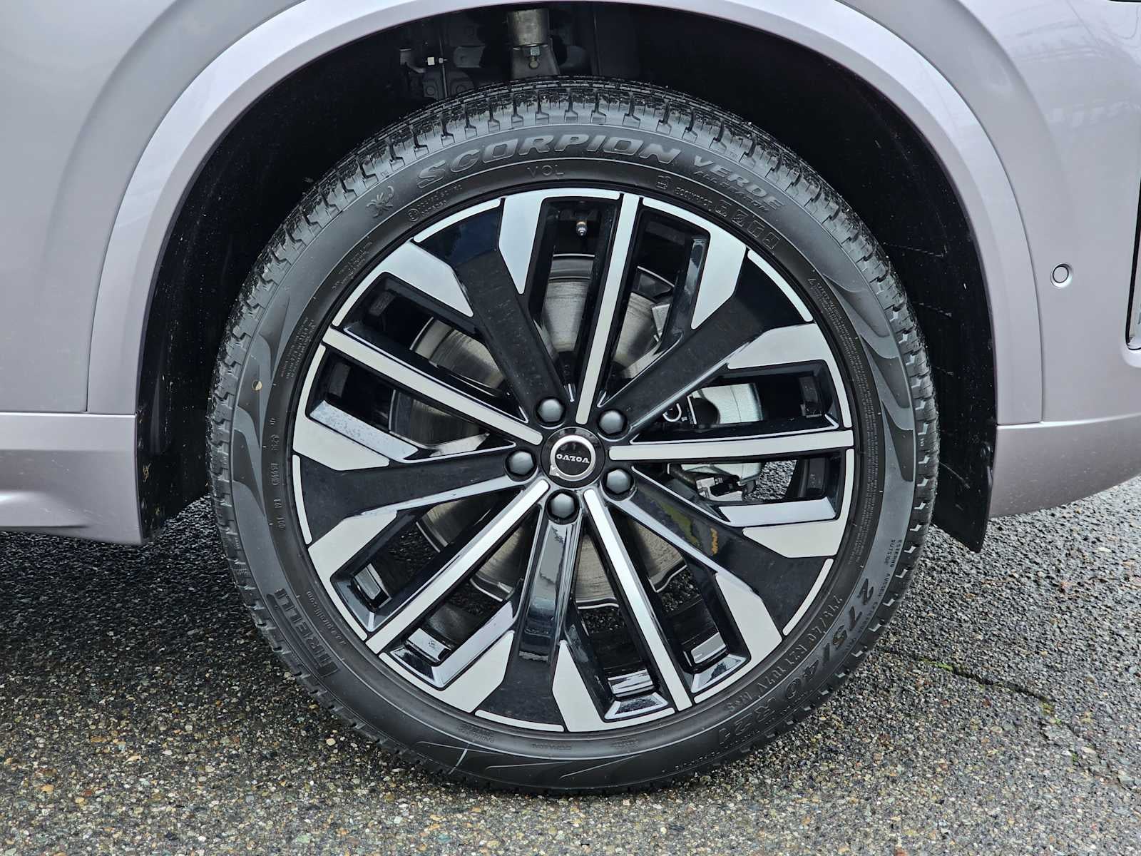 2026 Volvo XC90 Plus