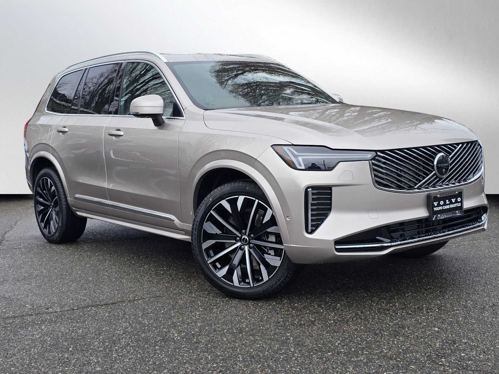 2026 Volvo XC90 Plus