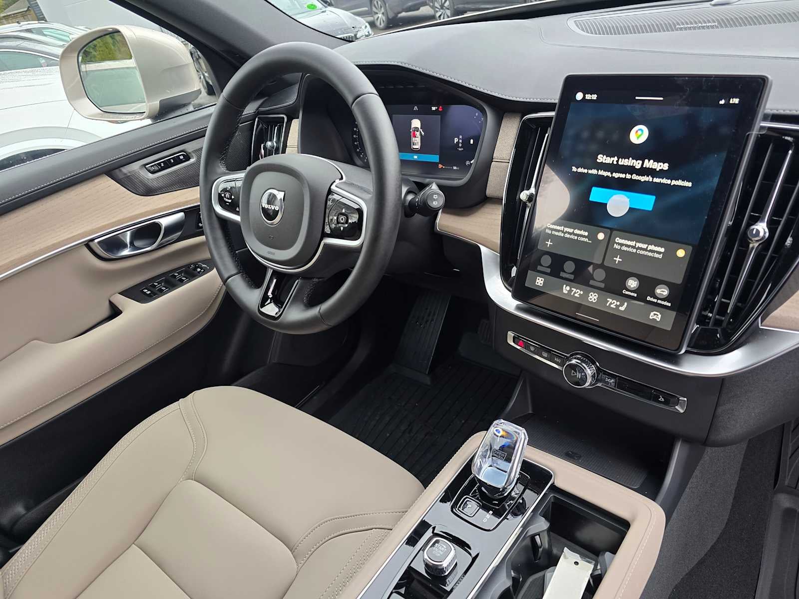 2026 Volvo XC90 Plus