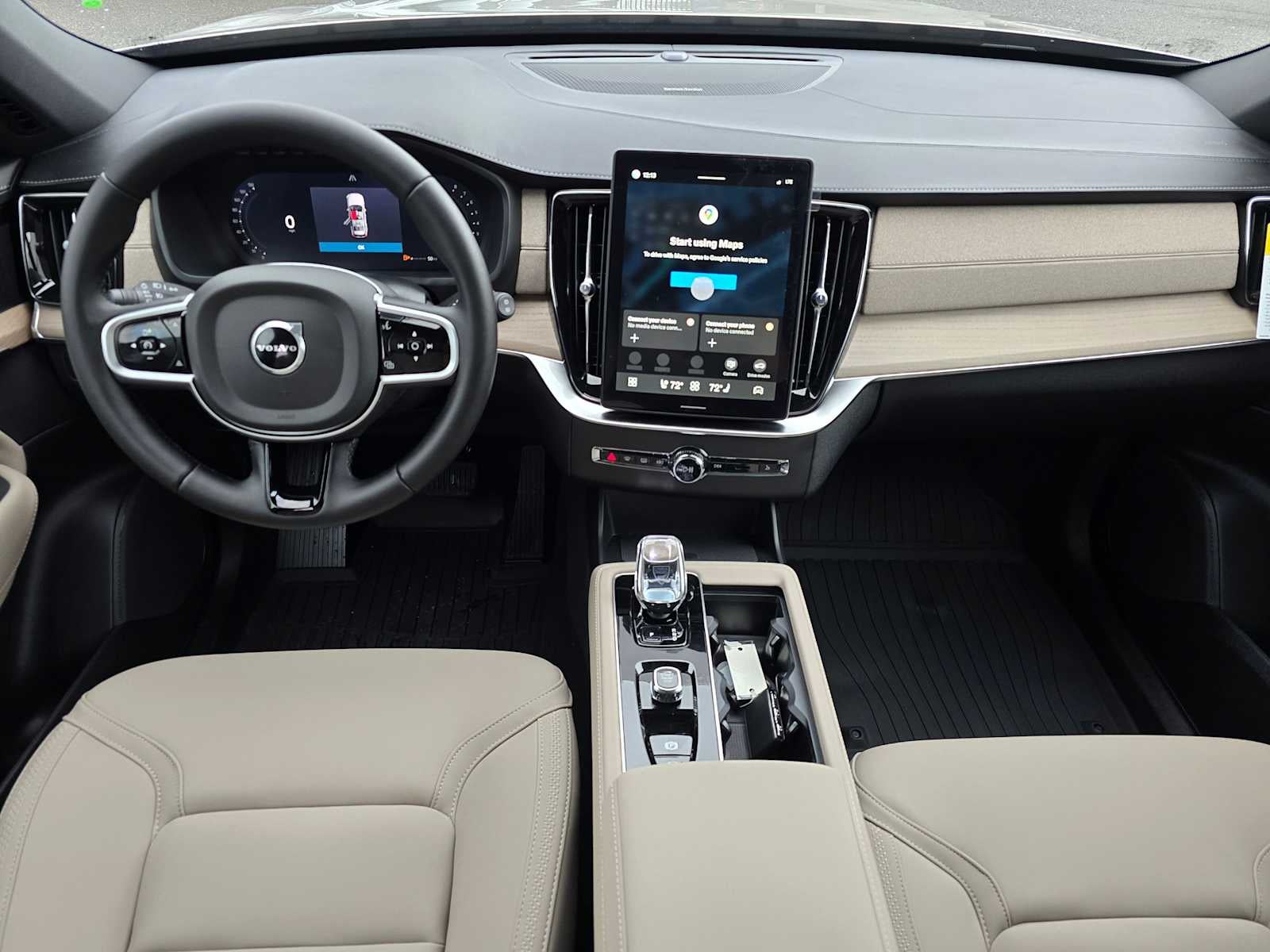 2026 Volvo XC90 Plus