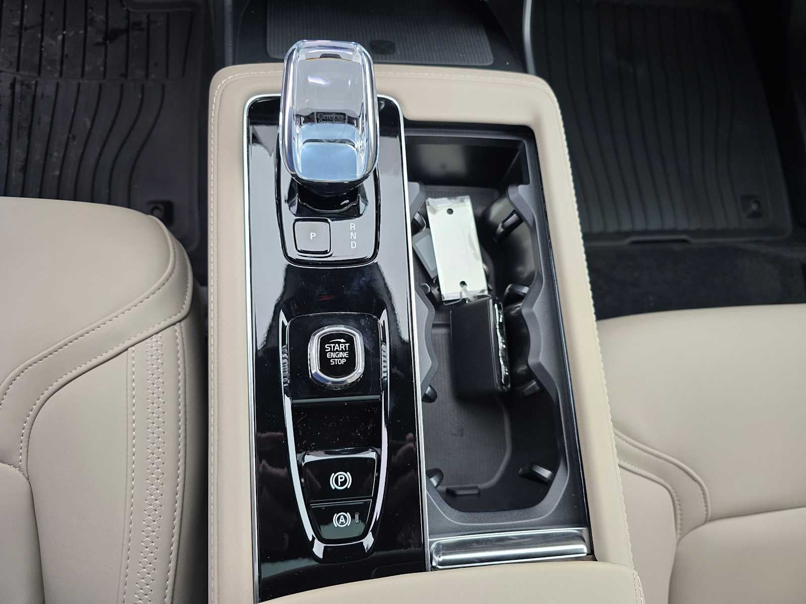 2026 Volvo XC90 Plus