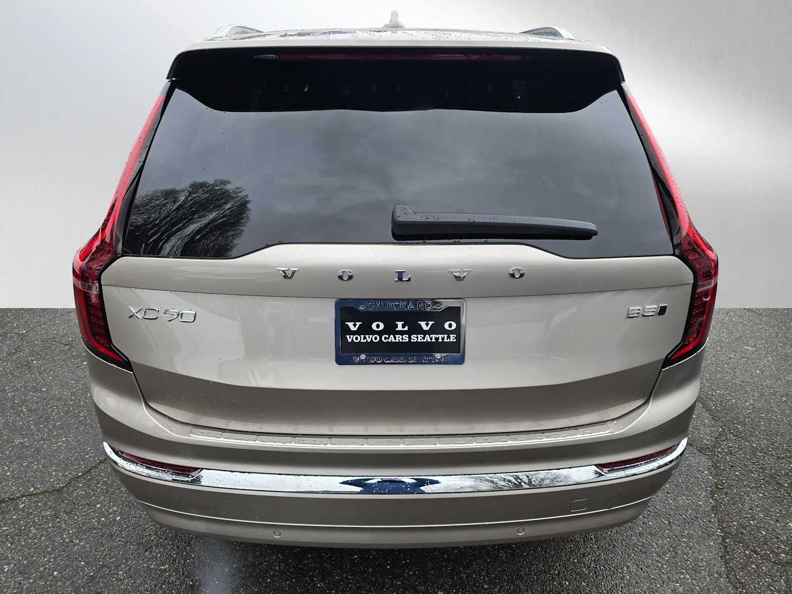 2026 Volvo XC90 Plus