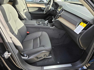 2026 Volvo XC90 Core