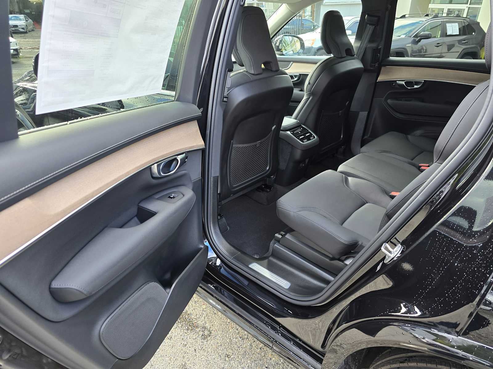 2026 Volvo XC90 Core