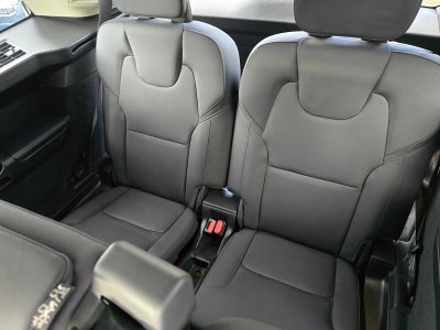 2026 Volvo XC90 Core