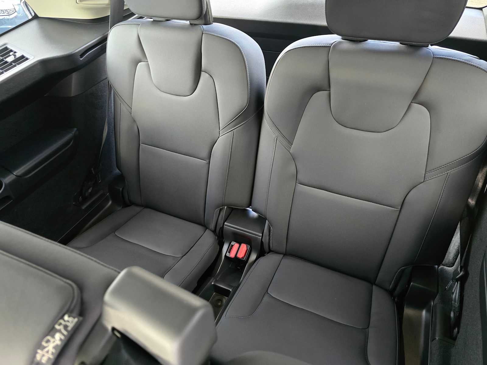 2026 Volvo XC90 Core