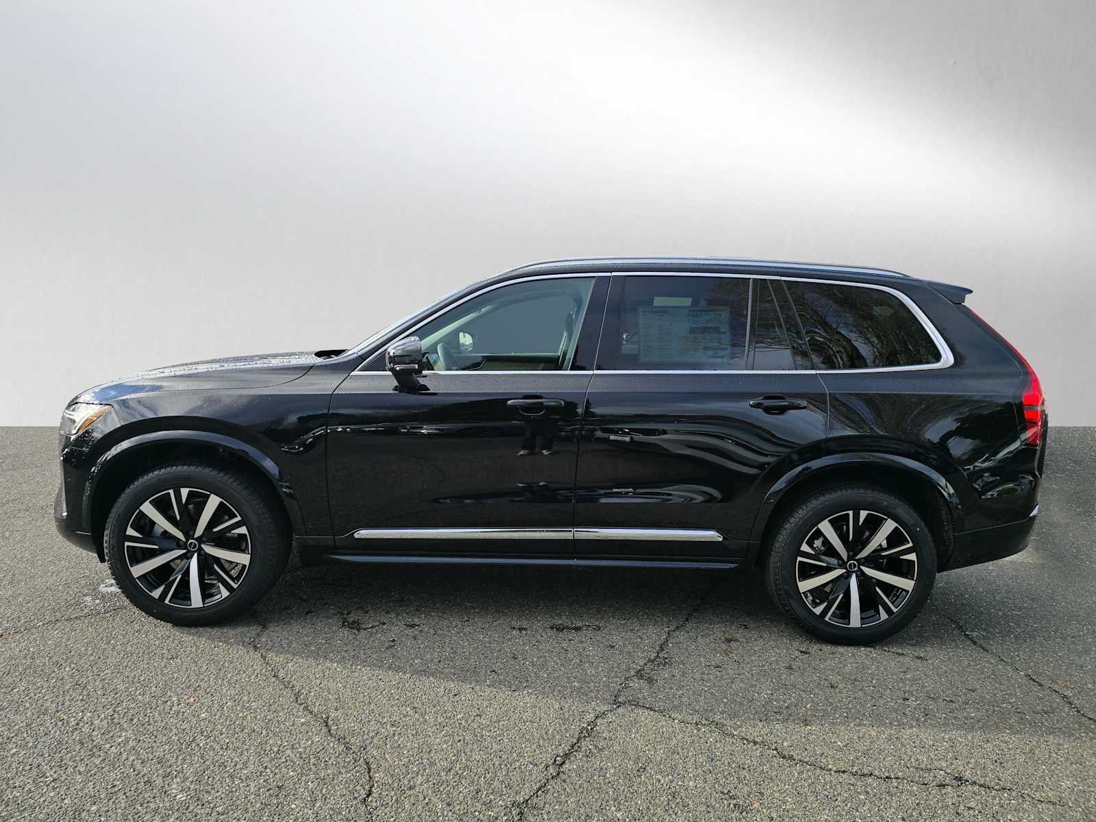 2026 Volvo XC90 Core