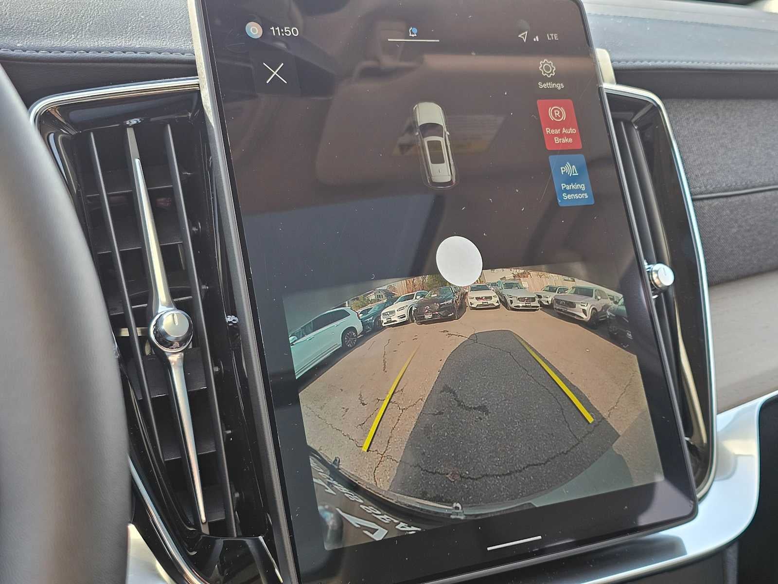 2026 Volvo XC90 Core