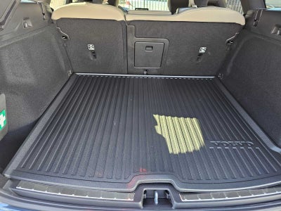 2026 Volvo XC60 Plus