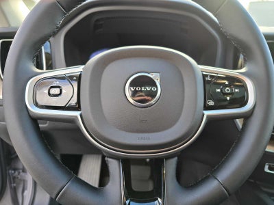 2026 Volvo XC60 Plus