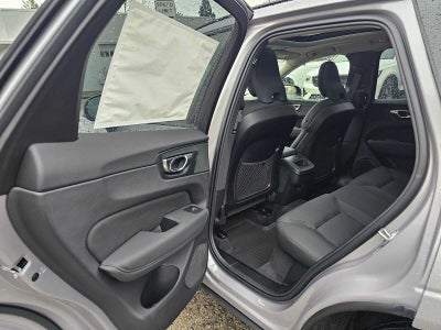 2026 Volvo XC60 Plus