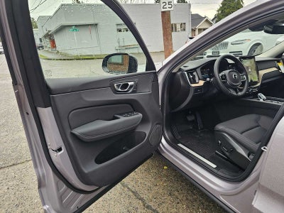 2026 Volvo XC60 Plus