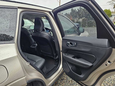 2025 Volvo XC60 Plus