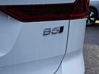 2026 Volvo XC60 Plus