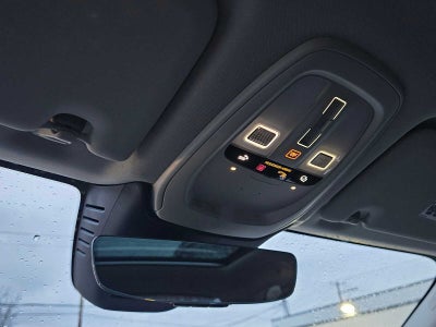 2026 Volvo XC60 Plus