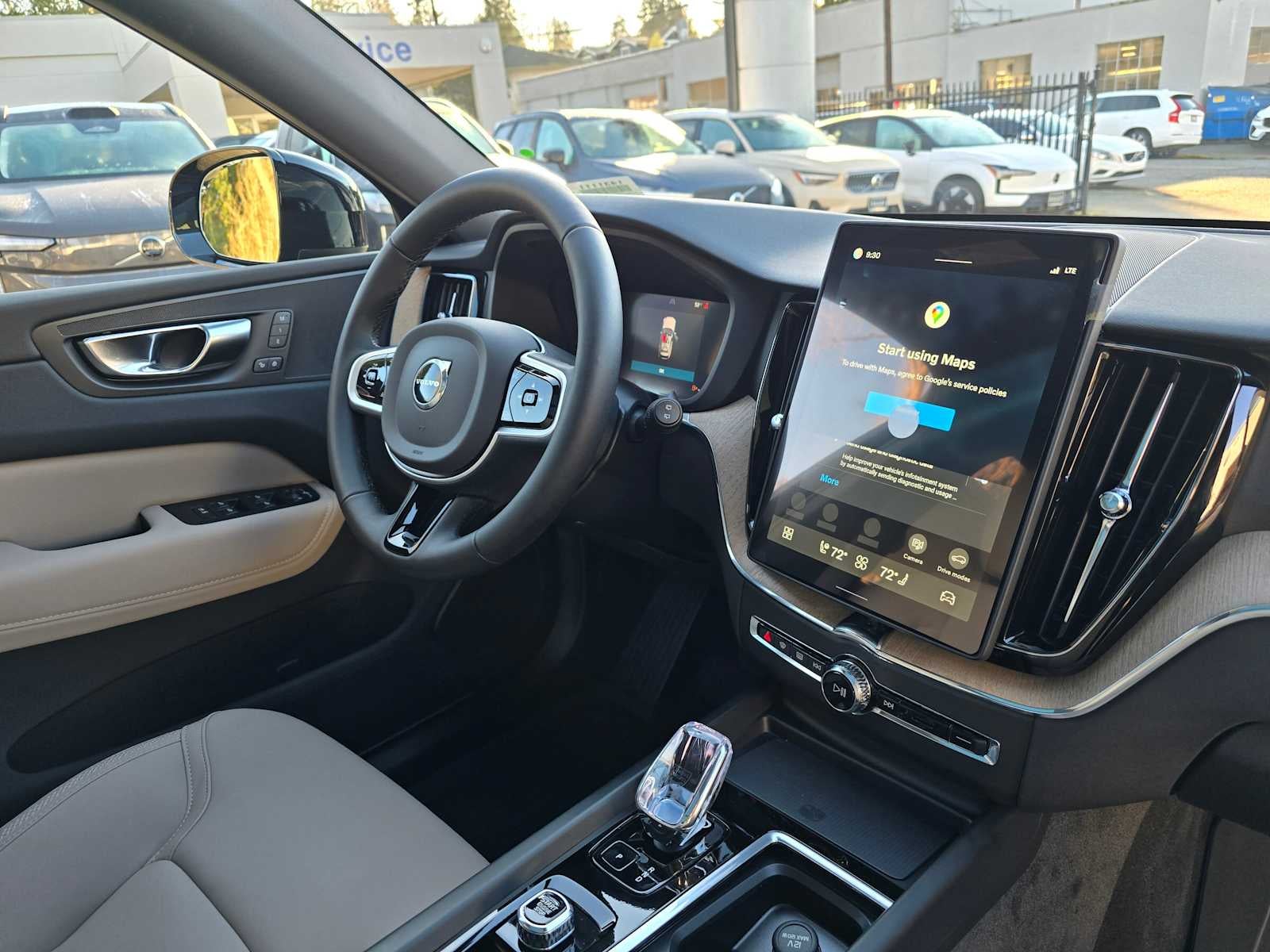 2026 Volvo XC60 Plus