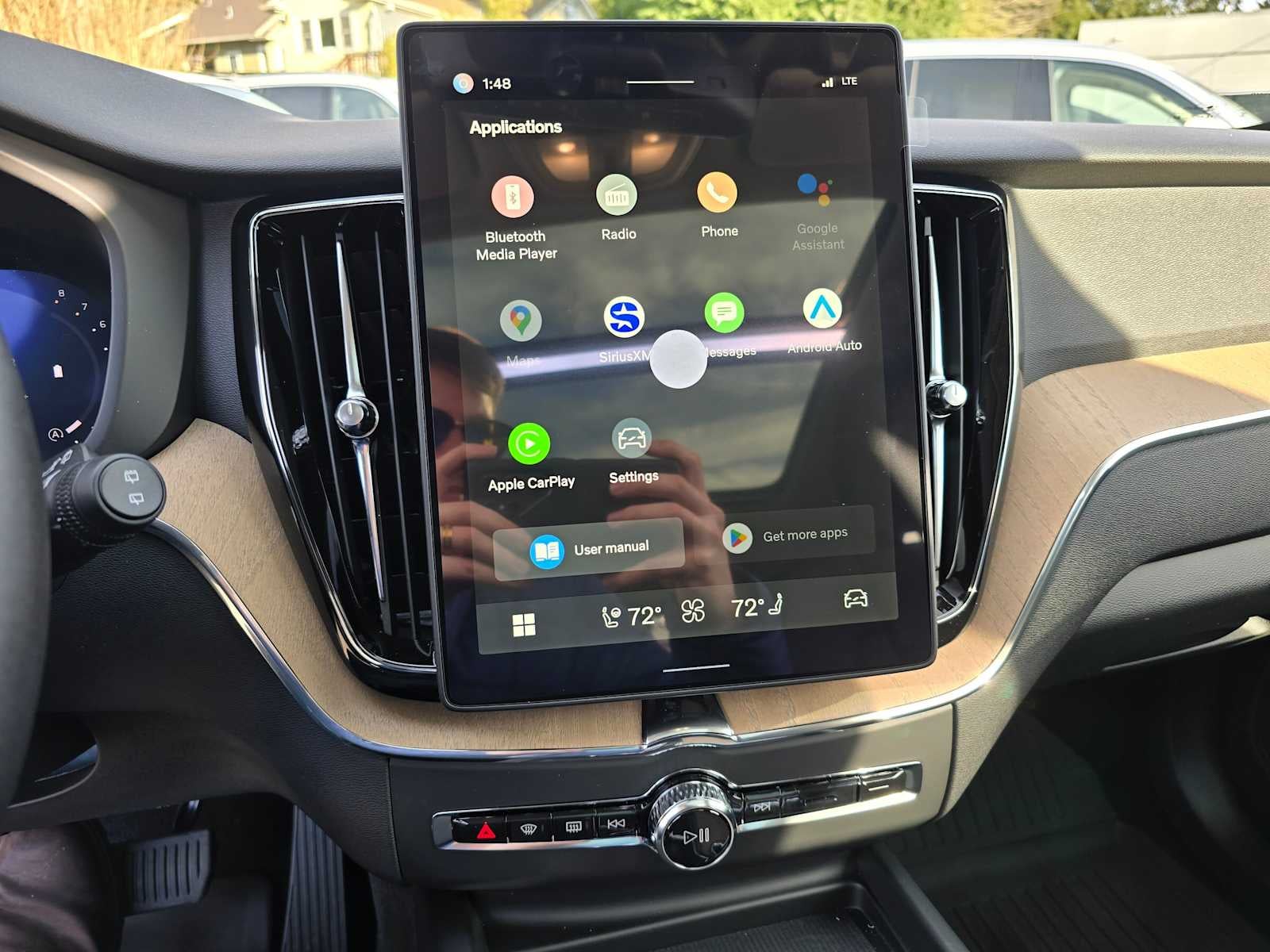 2026 Volvo XC60 Plus