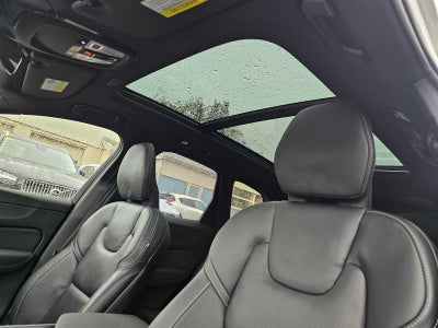 2026 Volvo XC60 Ultra Black Edition