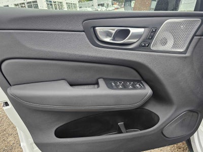 2026 Volvo XC60 Ultra Black Edition