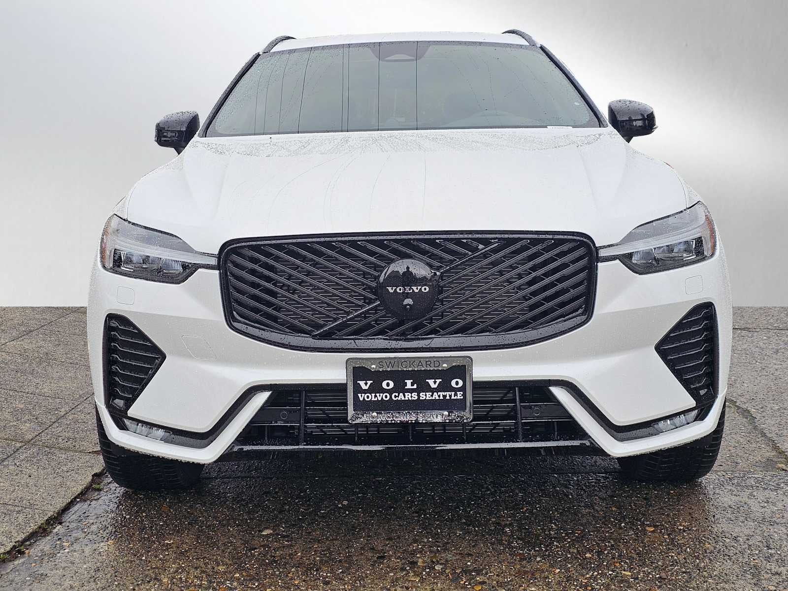 2026 Volvo XC60 Ultra Black Edition