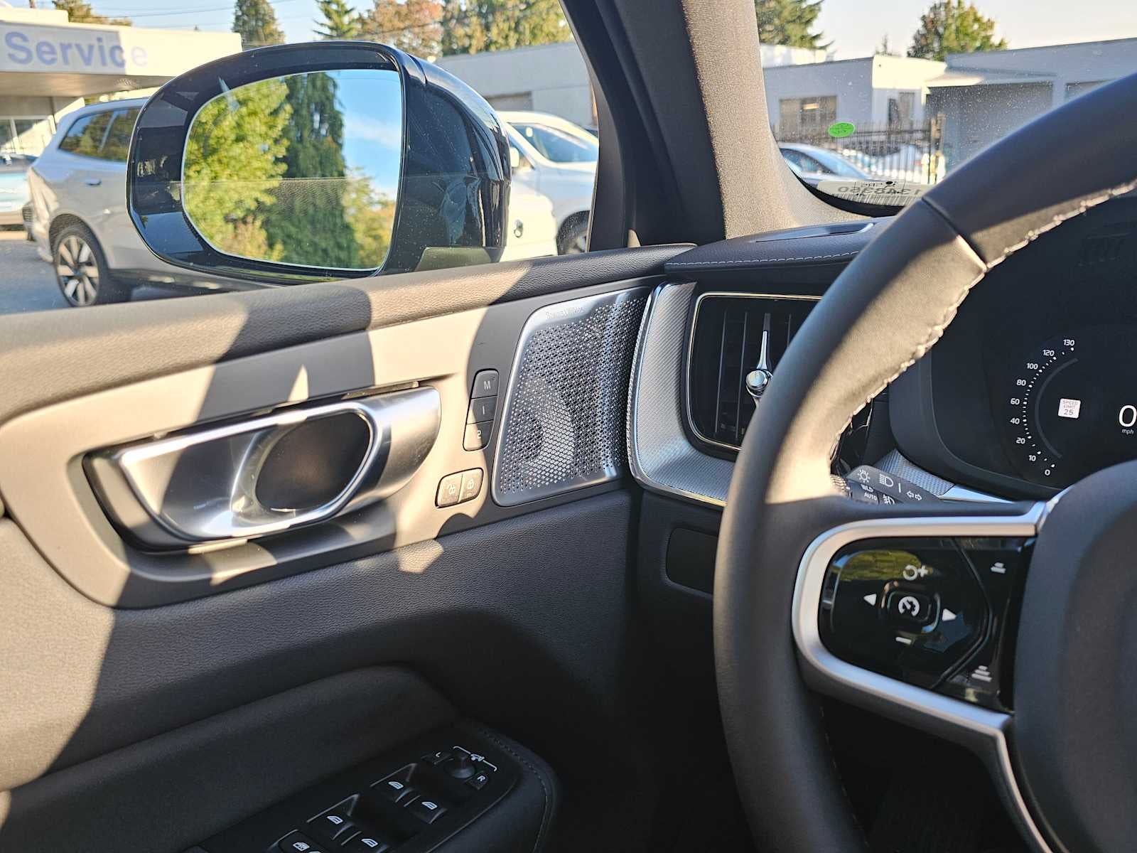 2026 Volvo XC60 Ultra Black Edition