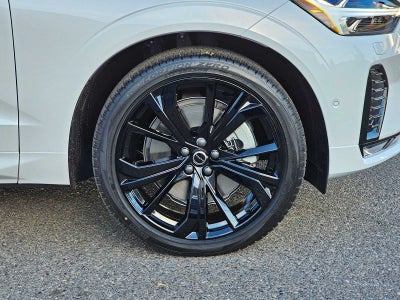 2026 Volvo XC60 Ultra Black Edition