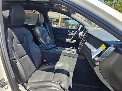 2026 Volvo XC60 Ultra Black Edition