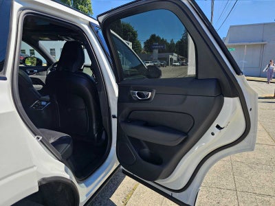 2026 Volvo XC60 Ultra Black Edition