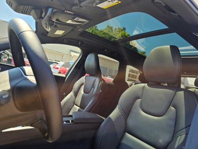 2026 Volvo XC60 Ultra Black Edition