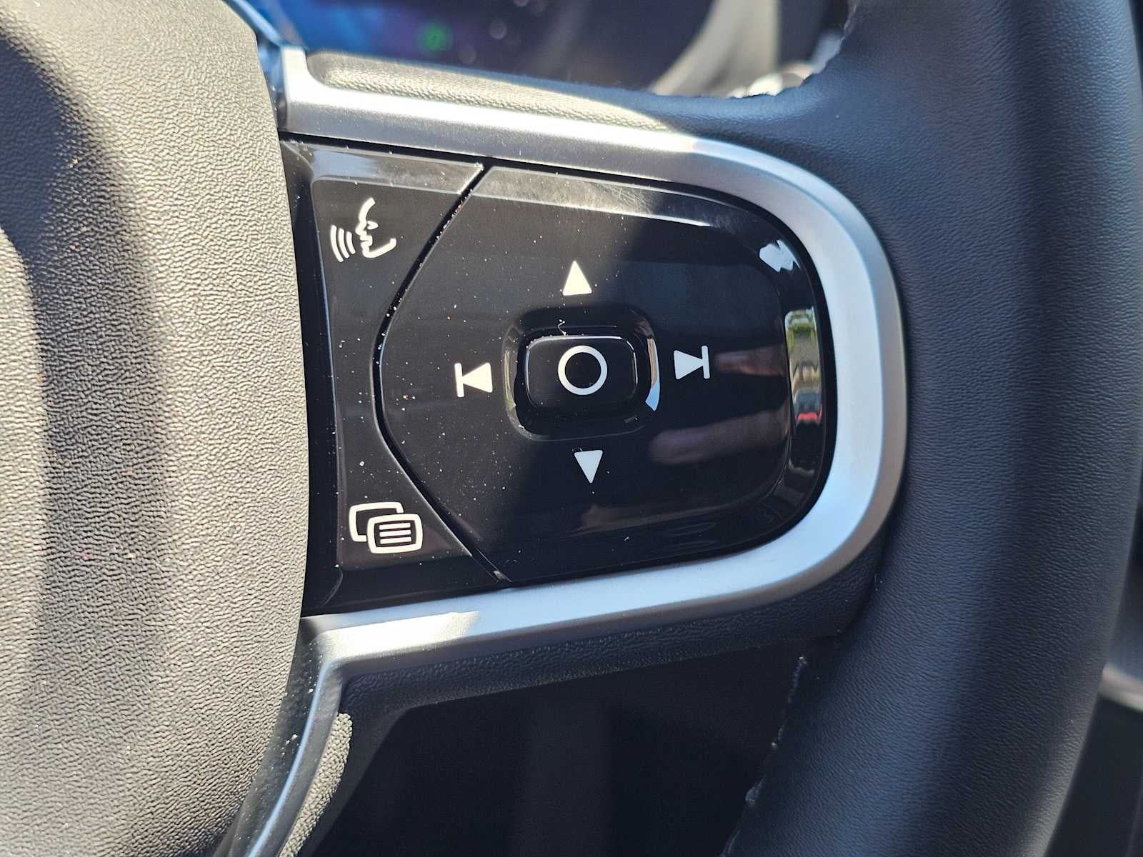 2026 Volvo XC60 Ultra Black Edition
