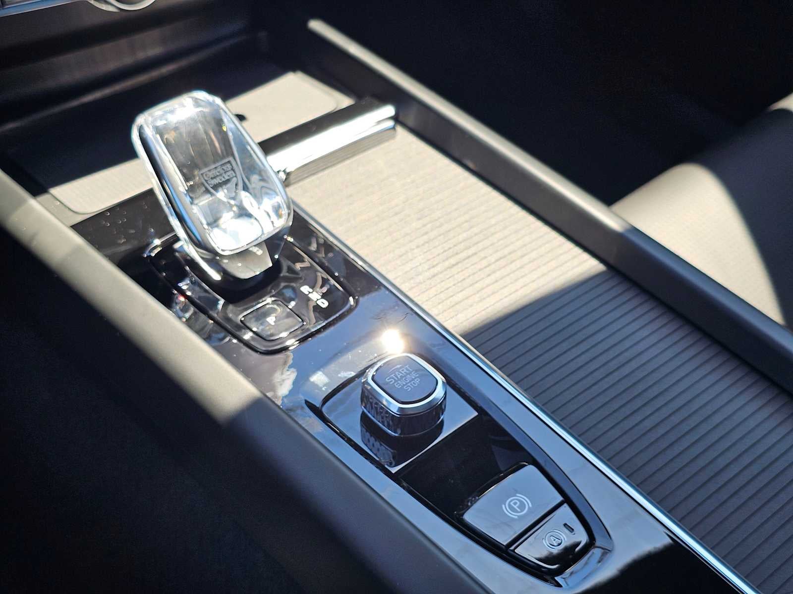 2026 Volvo XC60 Ultra Black Edition