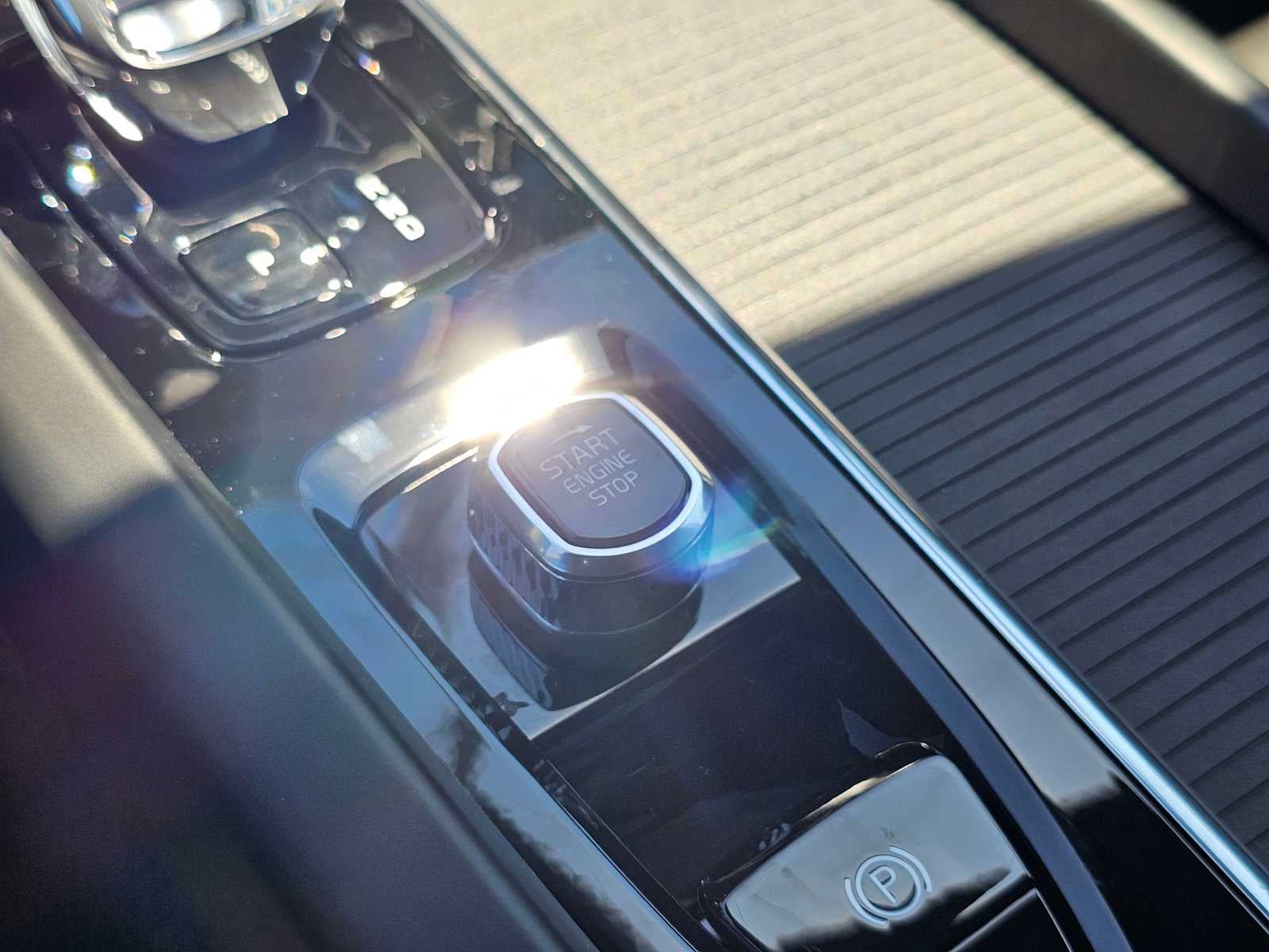 2026 Volvo XC60 Ultra Black Edition