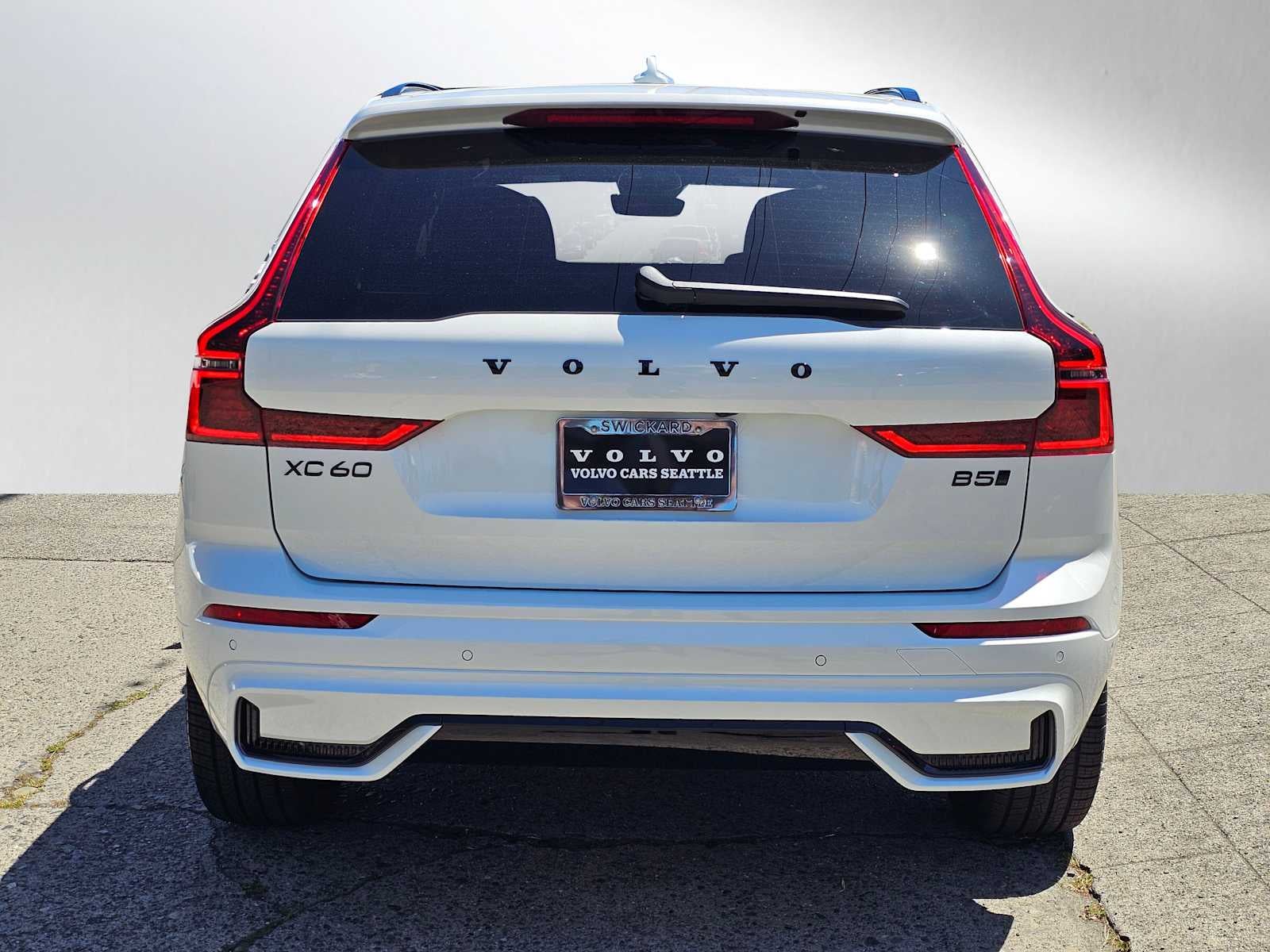 2026 Volvo XC60 Ultra Black Edition