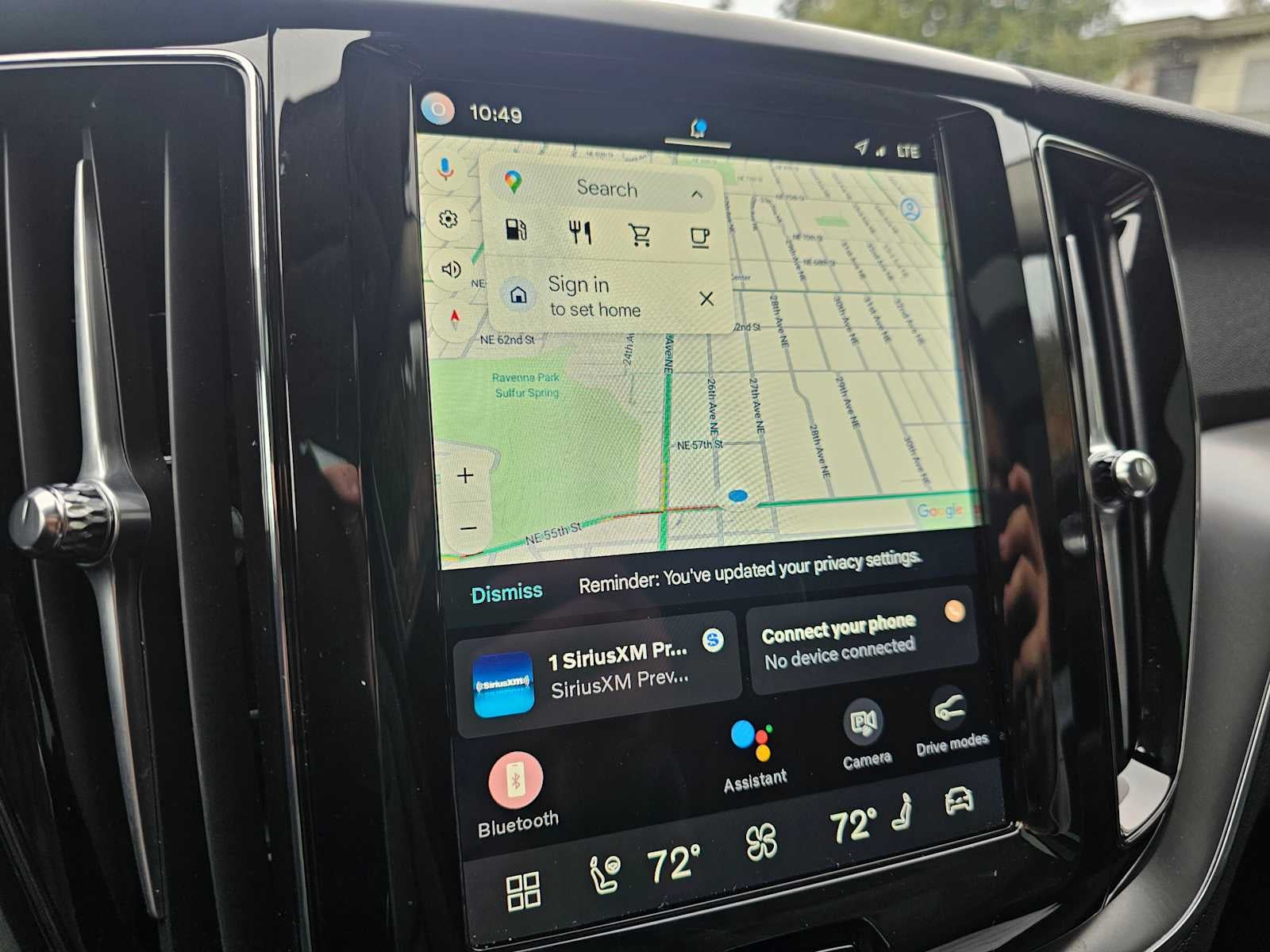 2025 Volvo XC60 Core