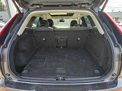 2025 Volvo XC60 Core