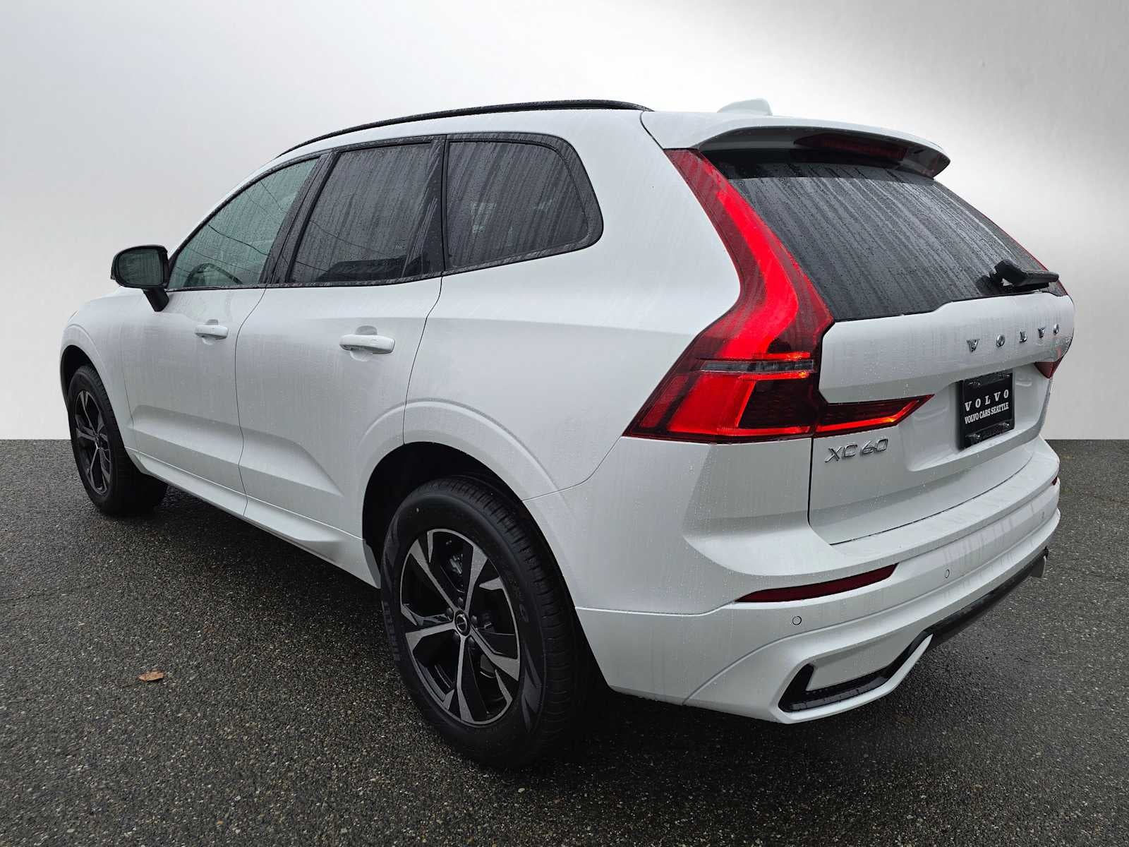 2026 Volvo XC60 Core